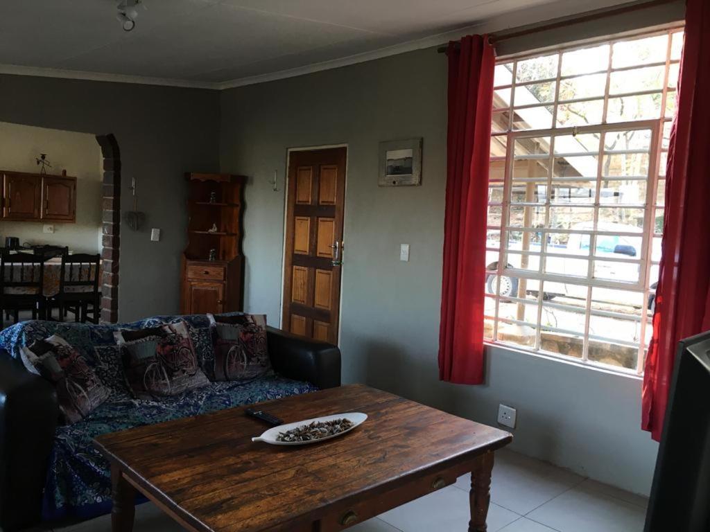 Leopard Tree Retreat Villa Mbombela Ngoại thất bức ảnh